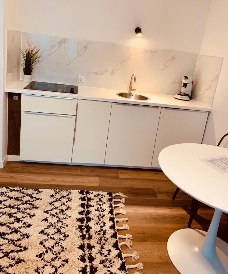 Gaestehaus Zur Uni Klinik Exklusives Apartment Mit Kueche Und Badezimmer Homburg  Zewnętrze zdjęcie