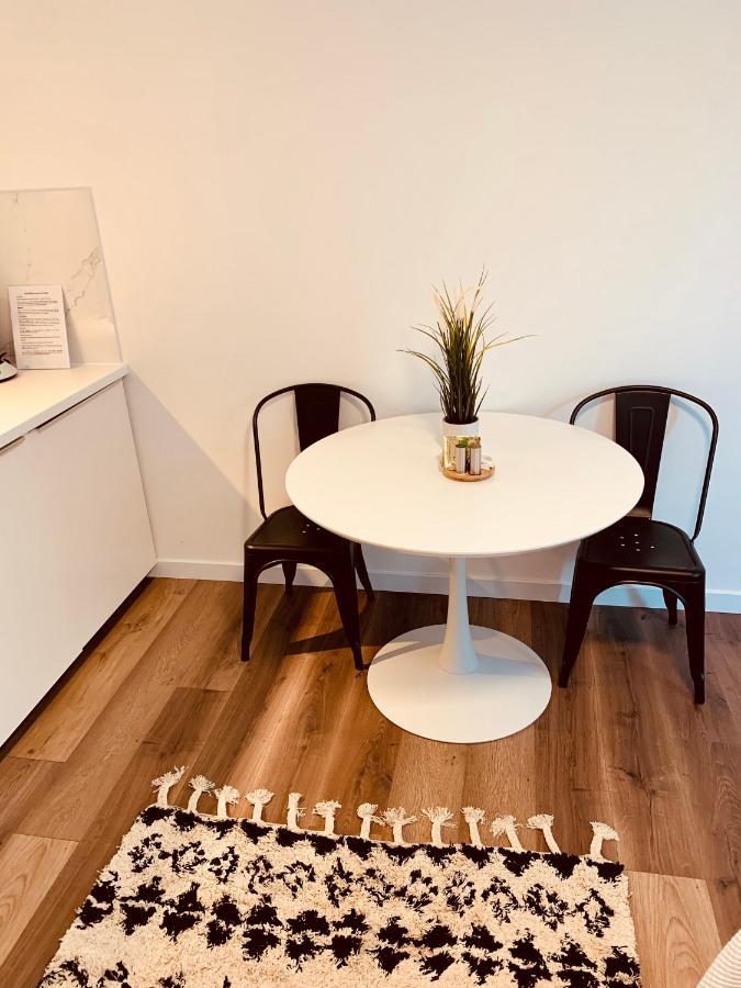Gaestehaus Zur Uni Klinik Exklusives Apartment Mit Kueche Und Badezimmer Homburg  Zewnętrze zdjęcie