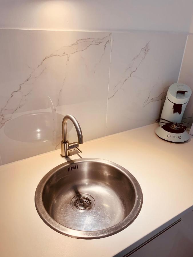 Gaestehaus Zur Uni Klinik Exklusives Apartment Mit Kueche Und Badezimmer Homburg  Zewnętrze zdjęcie