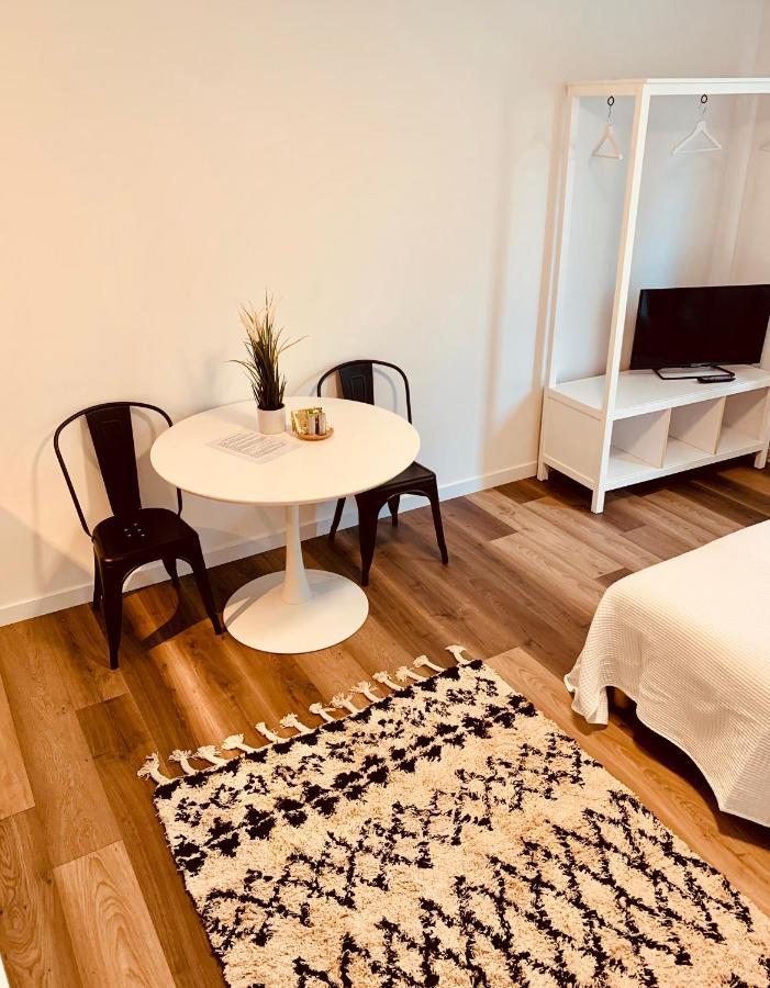 Gaestehaus Zur Uni Klinik Exklusives Apartment Mit Kueche Und Badezimmer Homburg  Zewnętrze zdjęcie